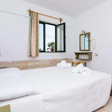 Dionysos Hotel
